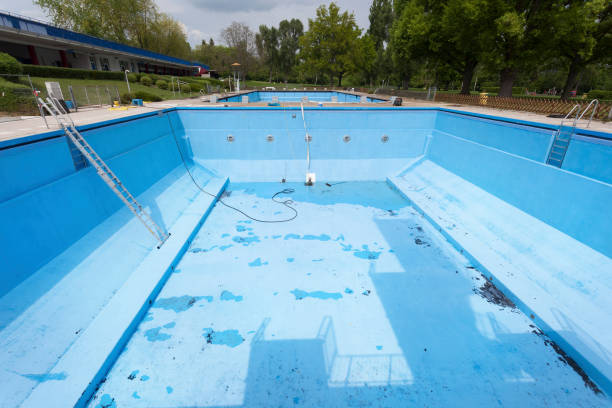 Best Professional water damage repair  in Solana Beach, CA